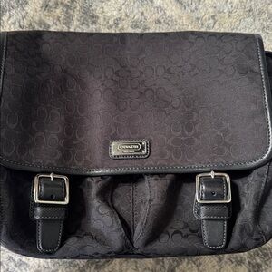 Coach Black Women’s Signature Messenger Bag